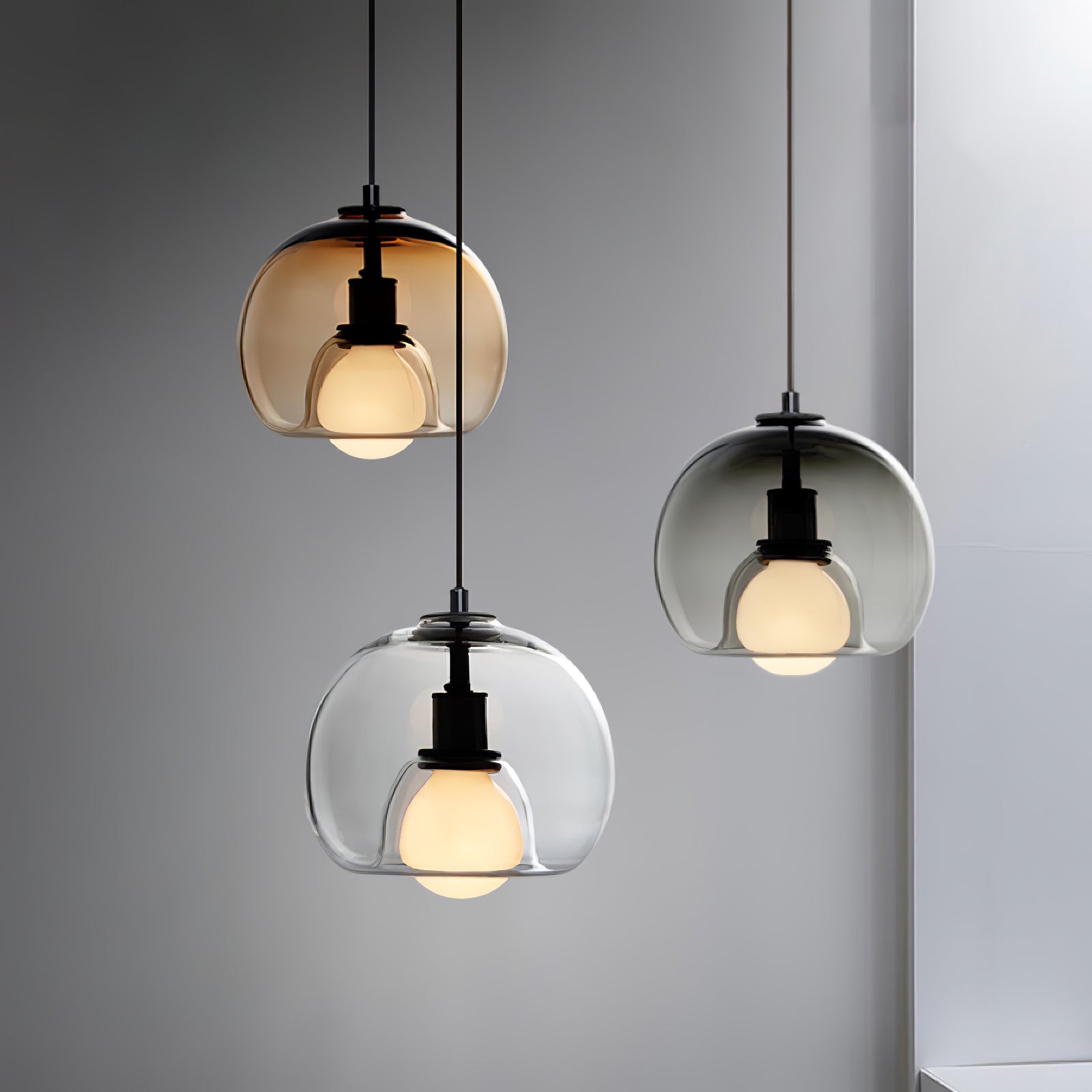 Lumera | Lamp With Simple, Refined Design | Vivrek