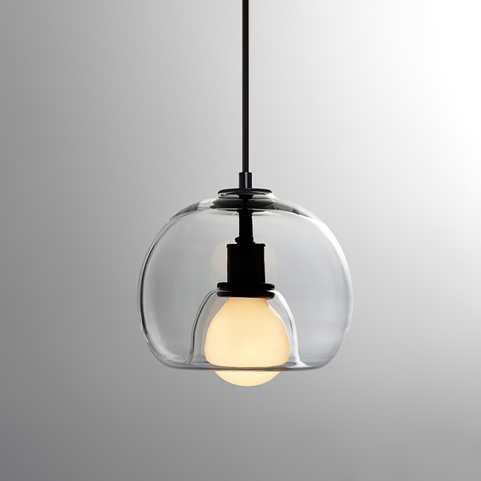 Lumera | Lamp With Simple, Refined Design | Vivrek