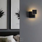 Vivrek - Double cube wall lamp