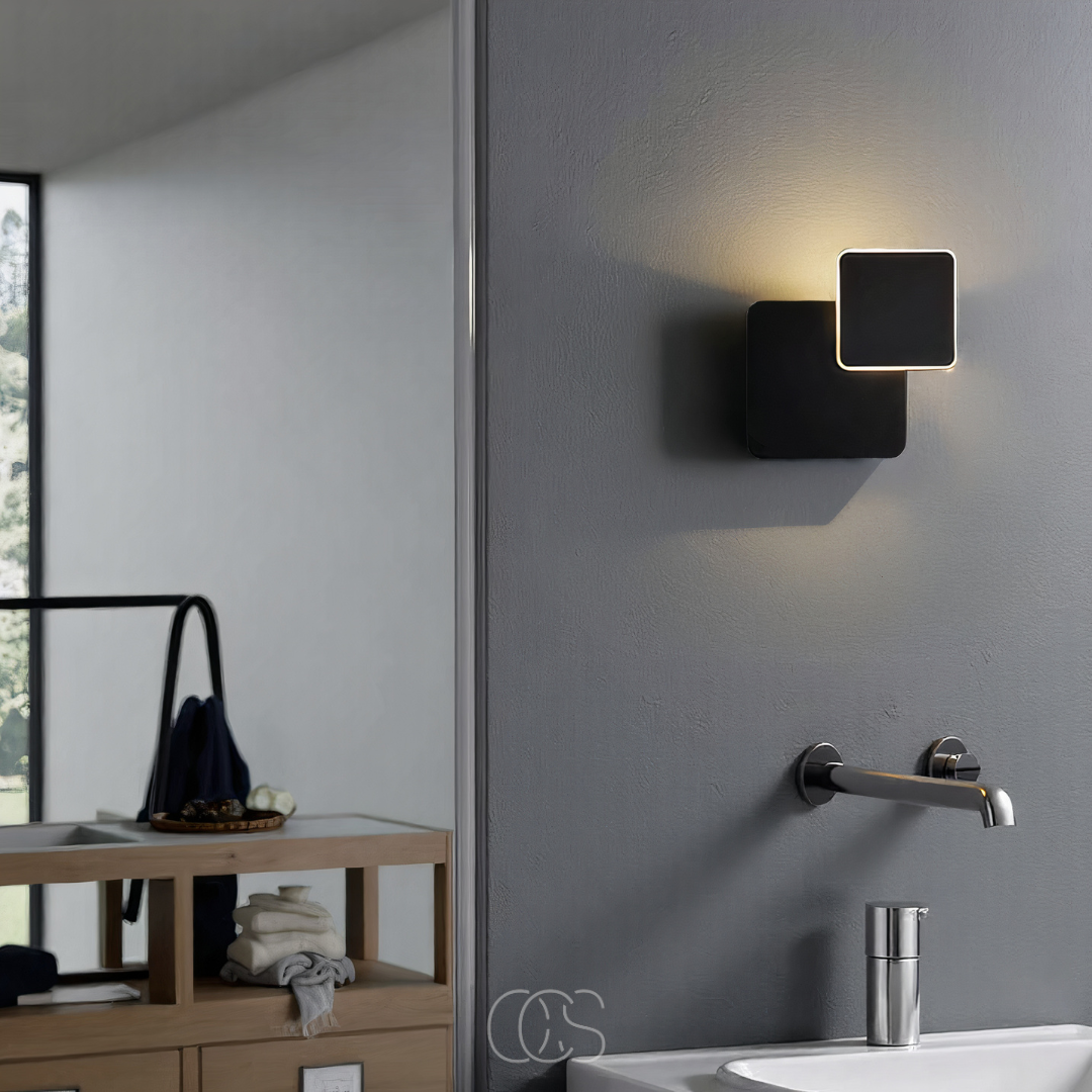 Vivrek - Double cube wall lamp