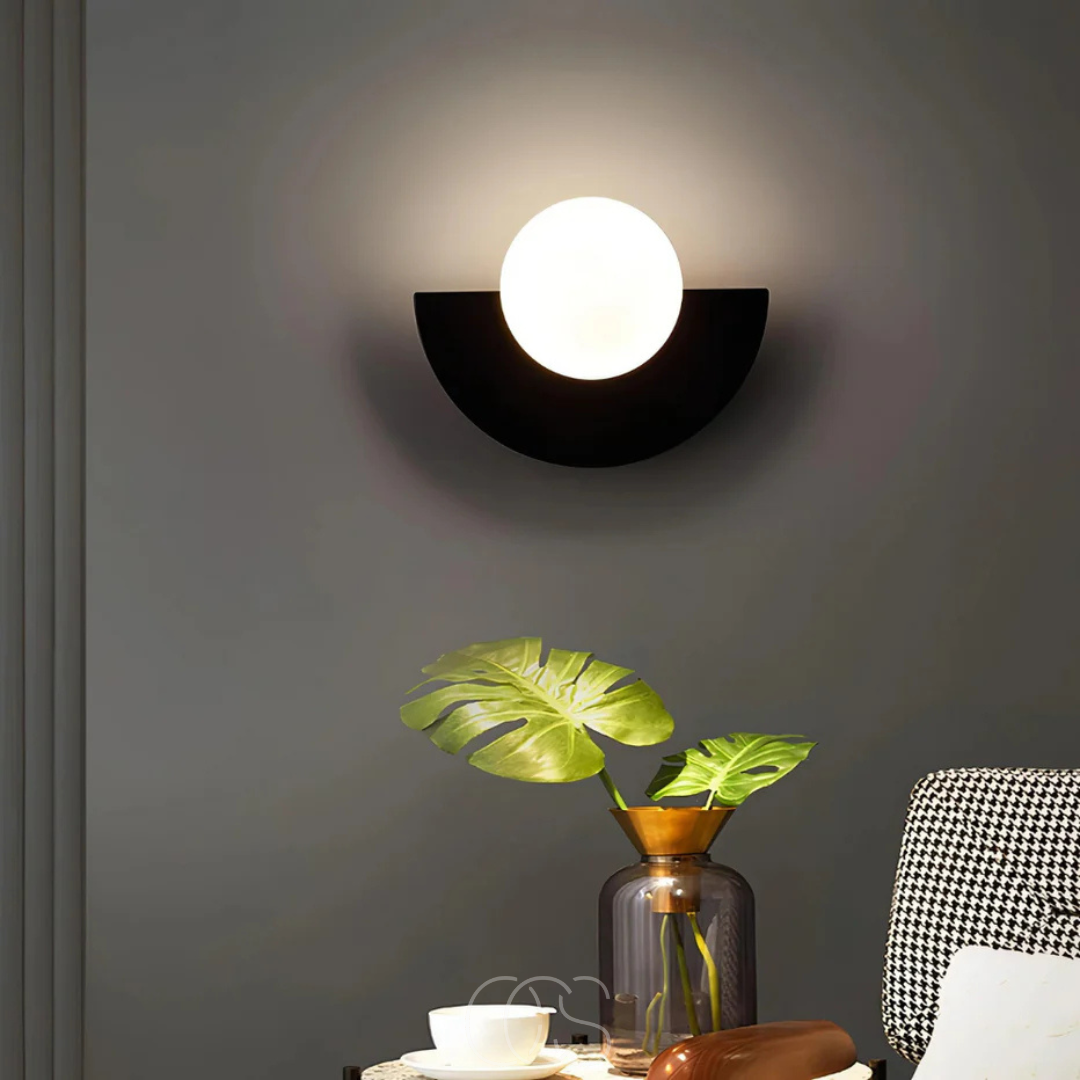 Vivrek - Nordic Half-Circular Wall Lamp – Scandinavian Design