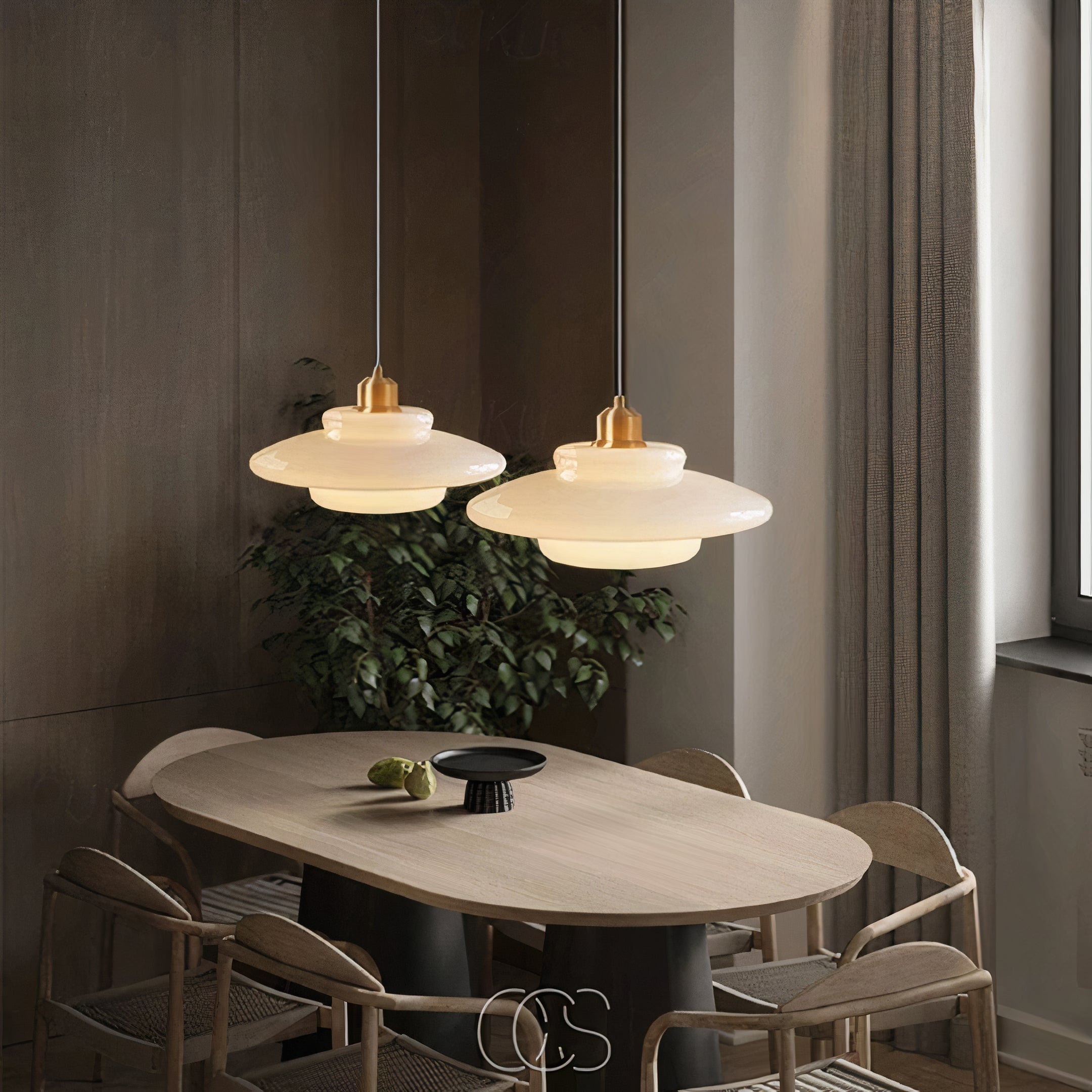 Vivrek - Perle pendant lamp - Brass & Glass