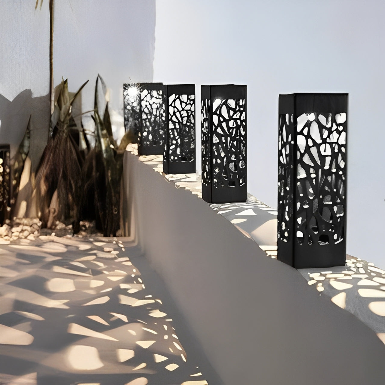 Vivrek - Poste de Luz Solar para Jardín - Lámpara Solar Inalámbrica para Exteriores