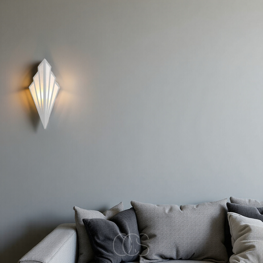 Vivrek - Wall lamp with geometric diamond design