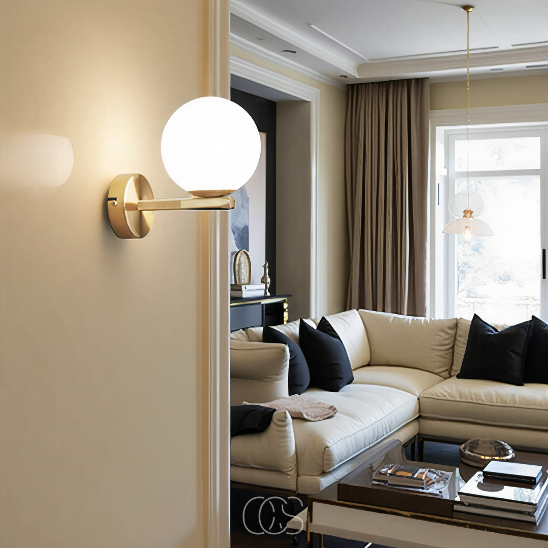 Vivrek - wall lamp with white globe